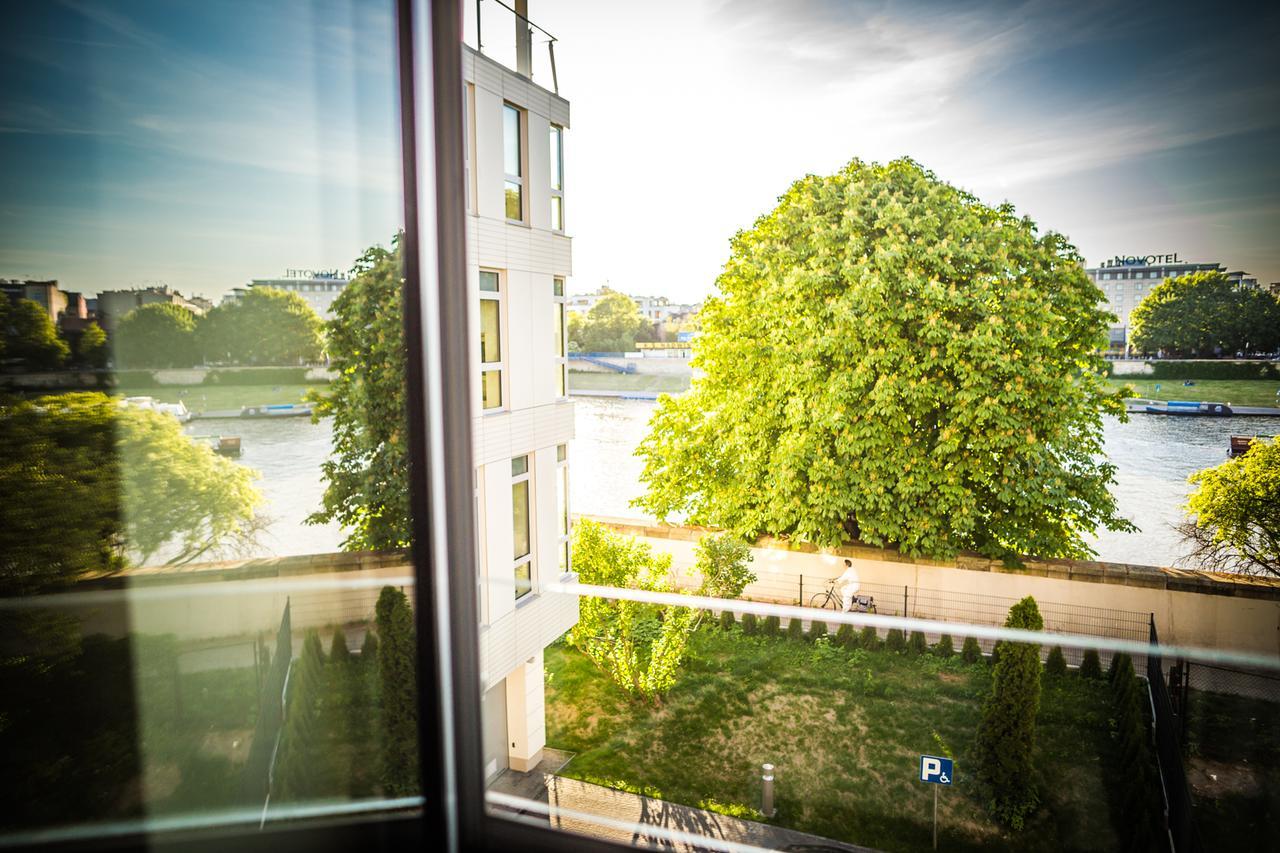 Riverside Aparthotel Cracow Krakau Exterior foto